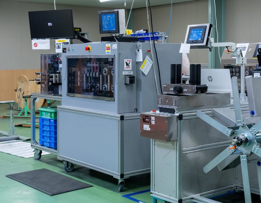 連動巻取機　ERS-850PS-520L